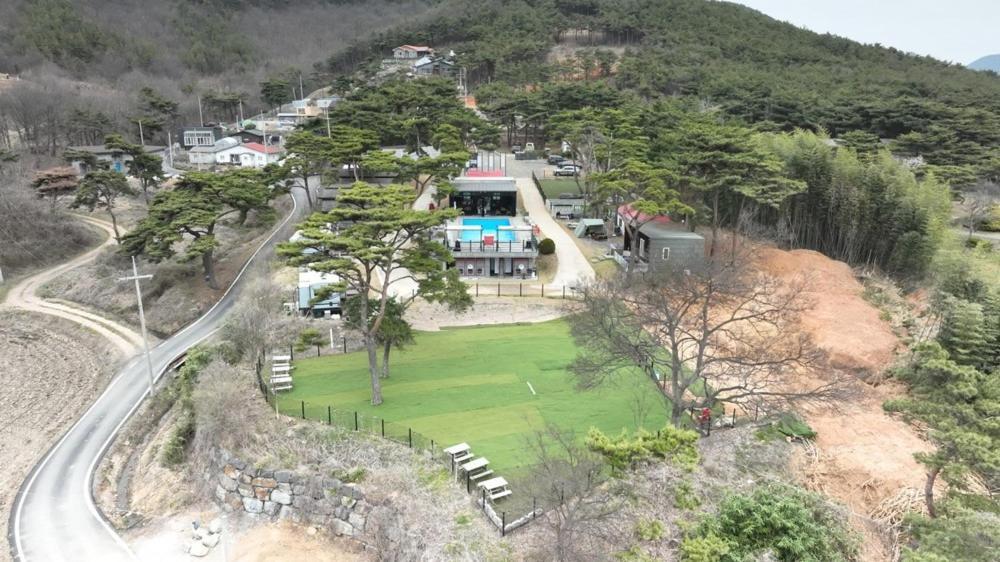 Boryeong Pinovista Pet Allowed Pension Exterior foto